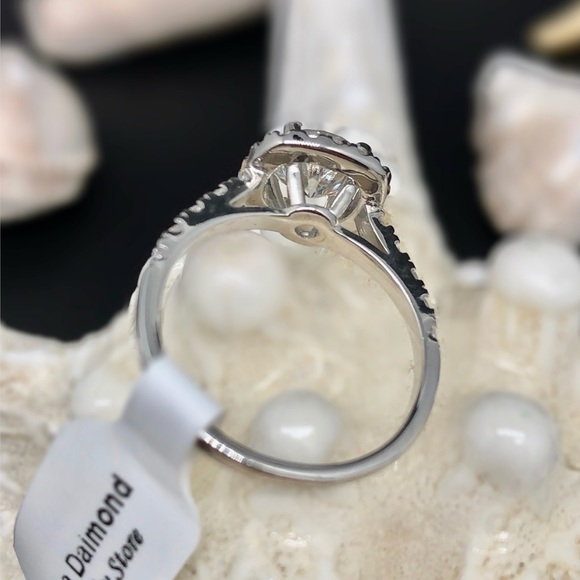 Moissanite Diamond rings set with certificate - Picture 9 of 17